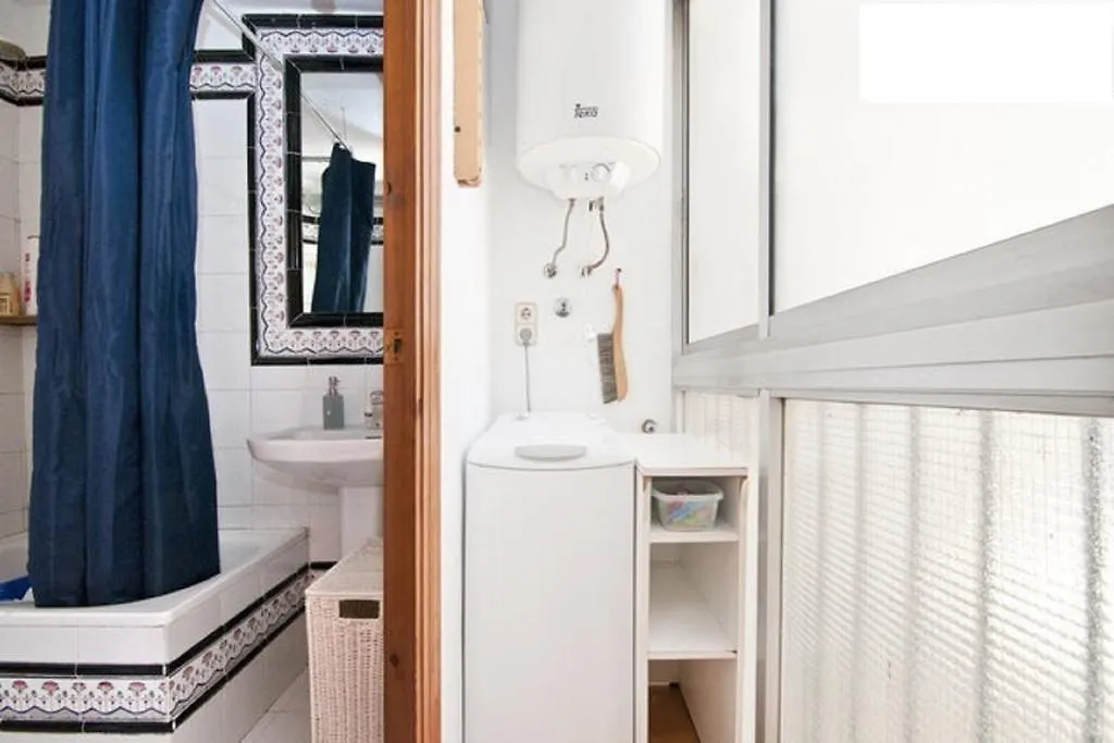 Quiet apartment! Sagrada Familia! Barcelona Apartamento
